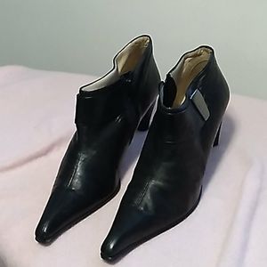 Cerutti Black leather booties
